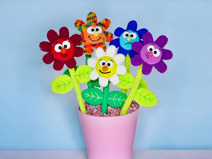 Crochet Pattern - Funny Bunch of Flowers