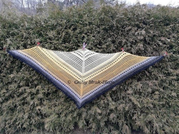 Spring shawl Pavasaris