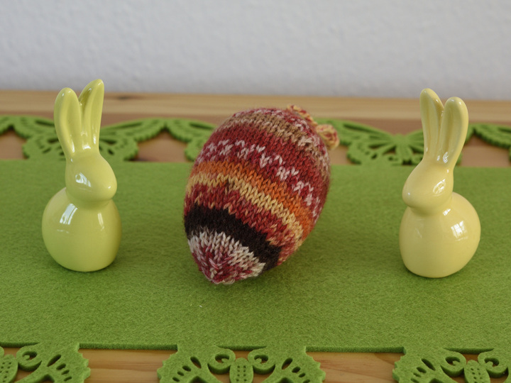 Anleitung: Rotmeliertes Osterei in Groß