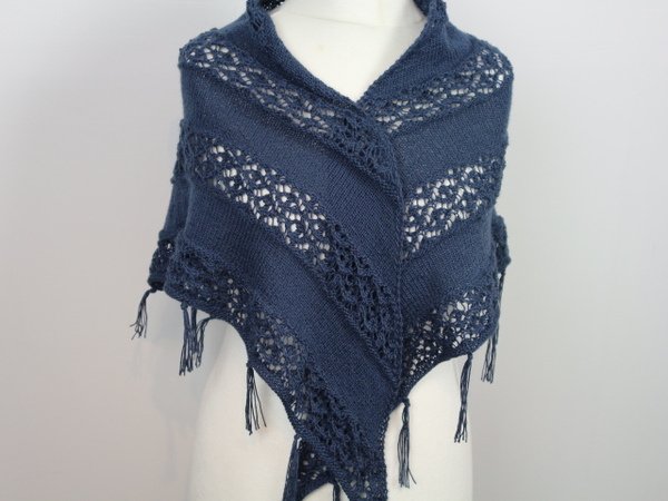 Knitting pattern shawl "Hippie"