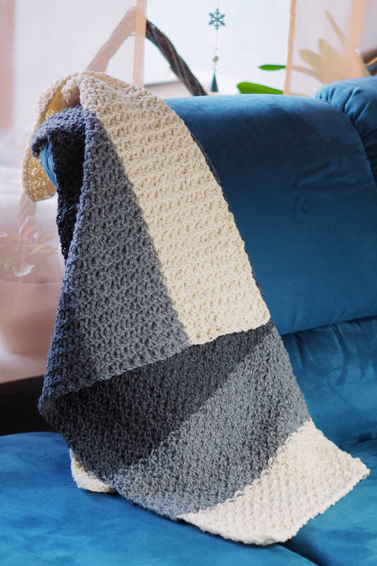 Sofa- und Babydecke "Manta" - Strickanleitung