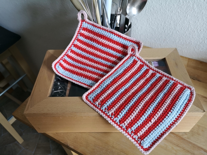 Topflappen Candy Stripes