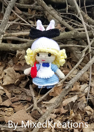 Alice- Crochet Amigurumi PDF- English