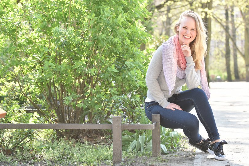 Strickanleitung - das einfachste Halbmondtuch