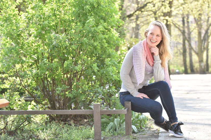 Strickanleitung - das einfachste Halbmondtuch