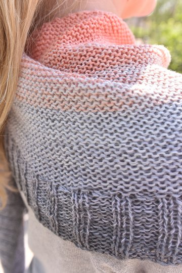 Strickanleitung - das einfachste Halbmondtuch