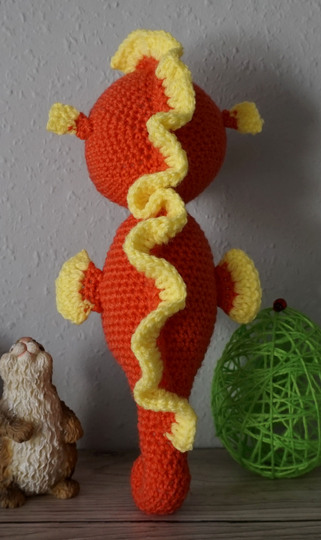 Amigurumi Häkelanleitung für das Seepferdchen Paul