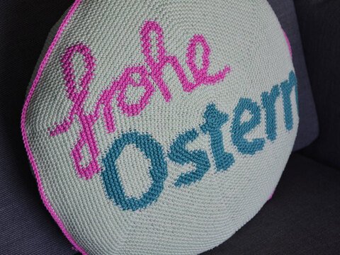 Frohe Ostern Häkel-Kissen rund Häkelanleitung