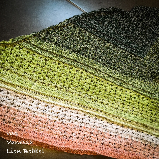 Anleitung: Dreieckstuch " Green Forrest"