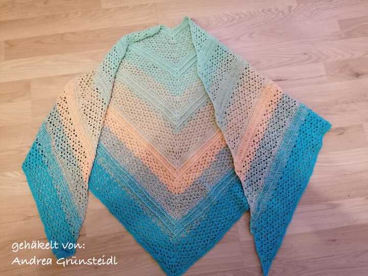 Anleitung: Dreieckstuch " Green Forrest"