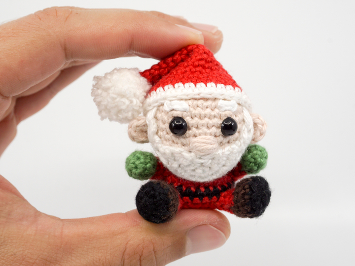 Amigurumi Mini Weihnachtsmann häkeln