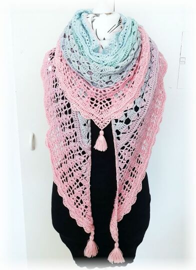 Häkelanleitung großes flaches Tuch Fantasia