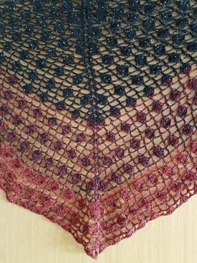 Tuch Holly häkeln Häkeltuch Dreieckstuch Schultertuch