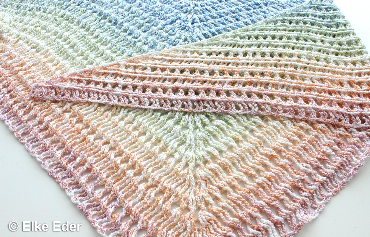 Dreieckstuch "Elaine" - Häkelanleitung für ein Wendetuch - Bild 2