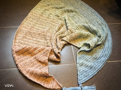 Anleitung: Asymmetrische Tuch "Breaking Waves"