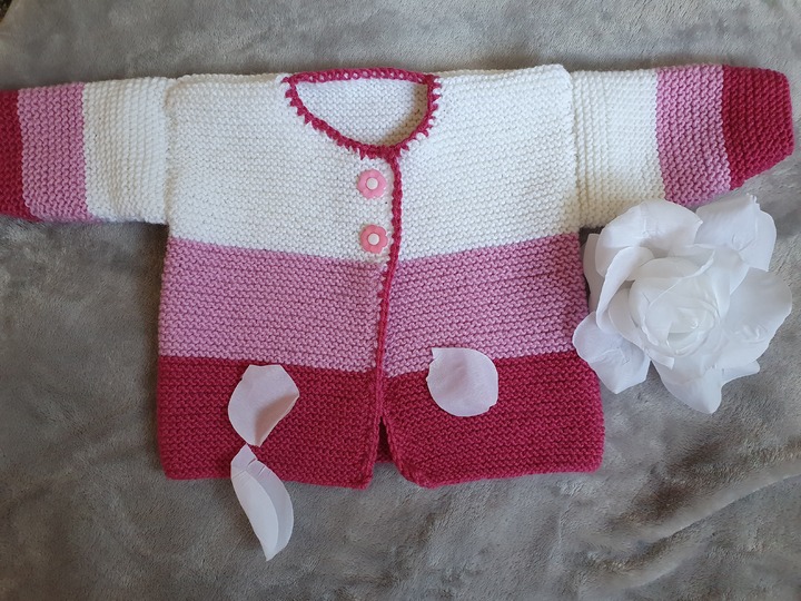 Strickanleitung Babyjäckchen mit Häkelkante Größe 56/62