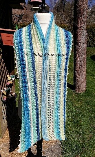 Knickie - der flotte Schal mit Knick