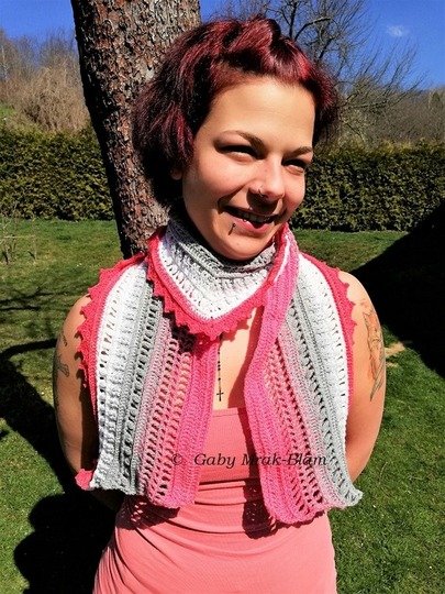 Knickie - der flotte Schal mit Knick