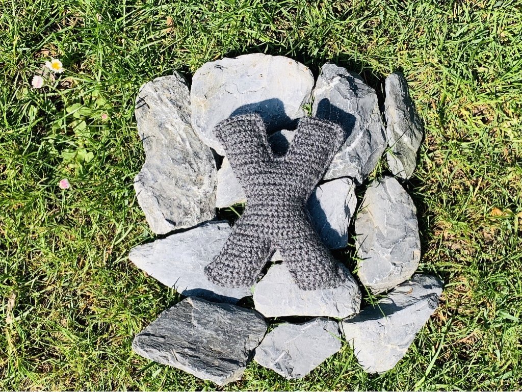 Buchstabe X Häkelanleitung