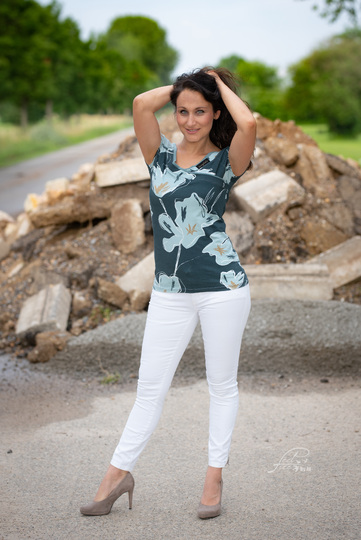 Schnittmuster Shirt mit Wickelausschnitt bzw. V-Ausschnitt Damen Gr. 34-46