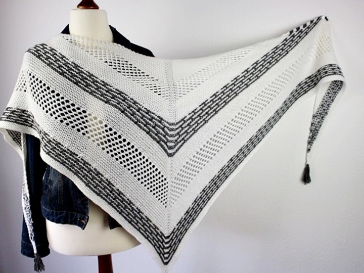 Knitting Pattern PDF Triangle Shawl – Easy Lace Shawl for Beginners