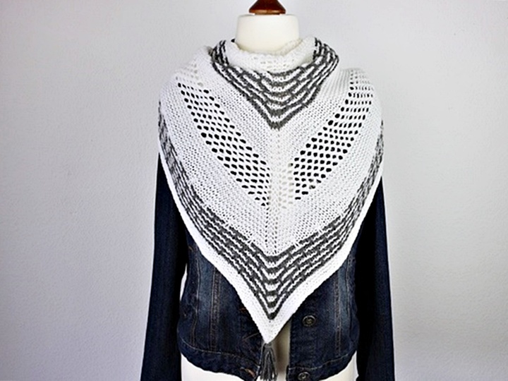 Knitting Pattern PDF Triangle Shawl – Easy Lace Shawl for Beginners