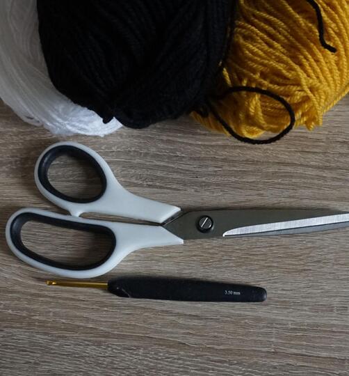 Amigurumi Häkelanleitung für den klugen Hund Bailey