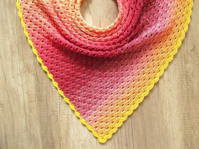 Tuch FRÜHLINGSLUST - Häkelanleitung - Bild 2