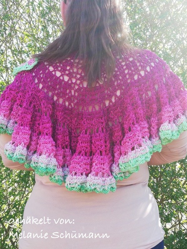 Anleitung: Wickelrock bzw. sehr stark gewelltes Tuch "Sinaran matahari" - Bild 10