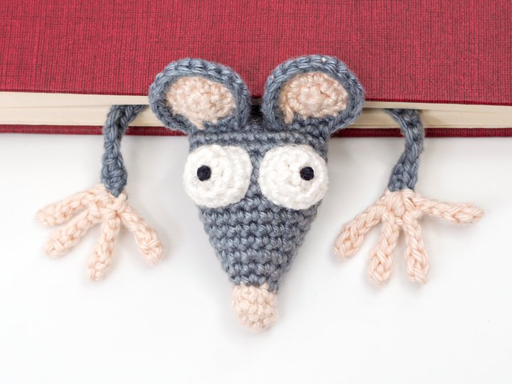 Amigurumi Crochet Bookrat Bookmark