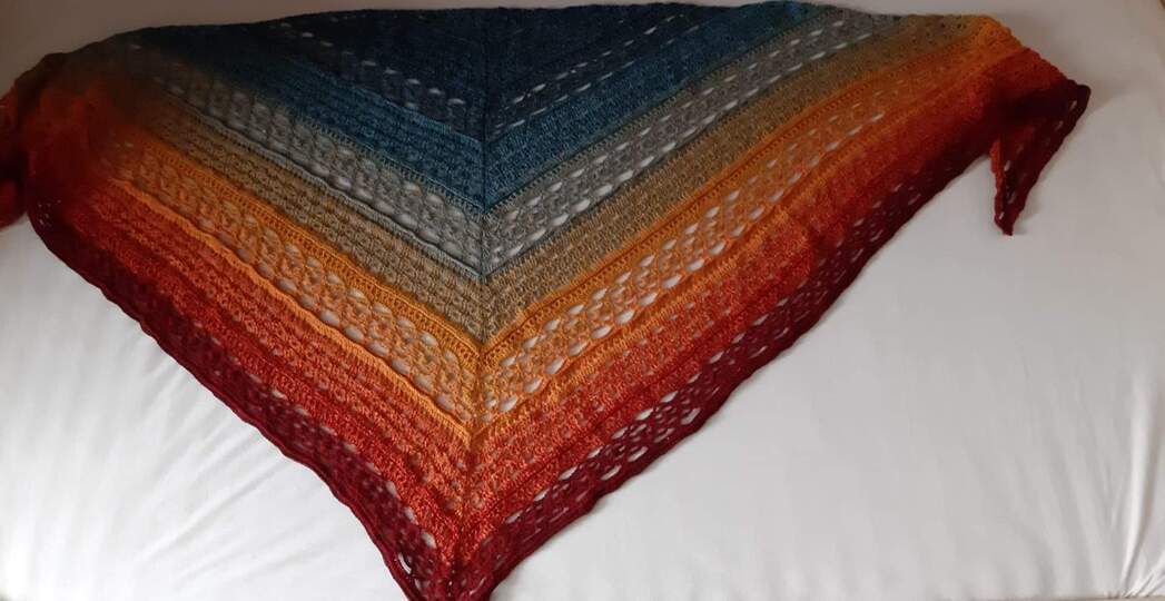 Tuch Judith häkeln Häkeltuch Dreieckstuch Schultertuch