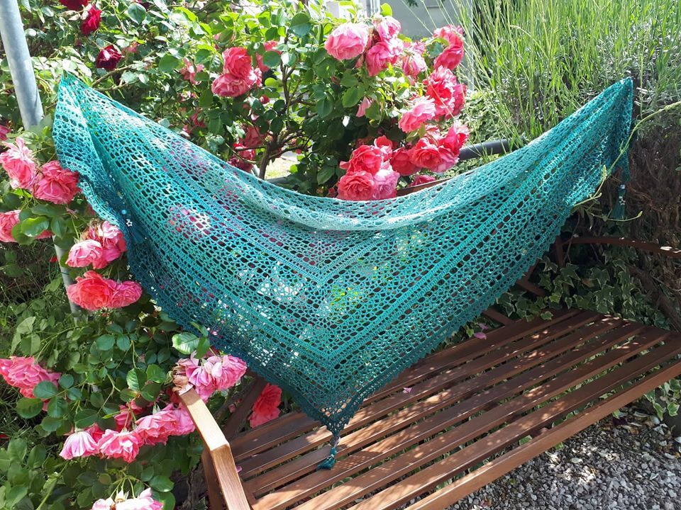 "Bridges of Paris" - ein luftig leichtes Häkeltuch - einfache Muster, beliebig kombinierbar