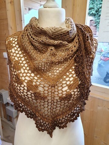 Häkeltuch "Gemeinsam statt einsam" - reine Häkelschriftanleitung - Bild 6