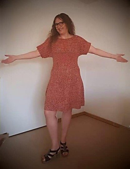 Kleid Frühlingsliebe ( Ohne Maschenprobe / für jede Größe)