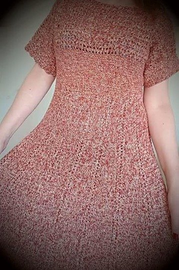 Kleid Frühlingsliebe ( Ohne Maschenprobe / für jede Größe)