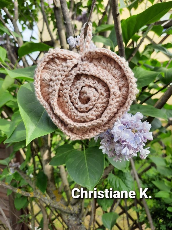 Häkelanleitung Herzrose - Bild 12