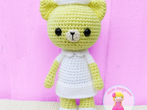 Krankenschwester Kätzchen Amigurumi Häkelanleitung