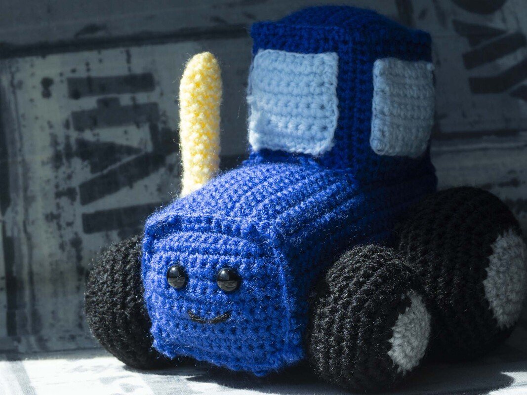 Crochet Pattern for the Small Tractor