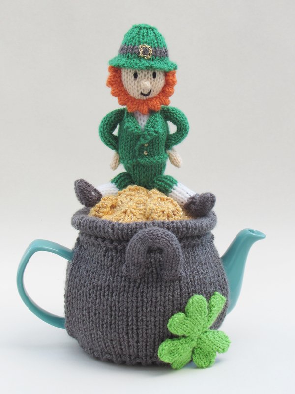 Lucky Leprechaun Tea Cosy Knitting Pattern