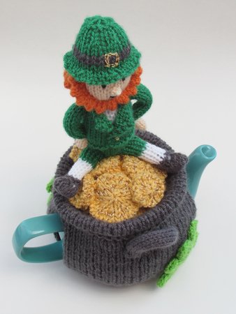 Lucky Leprechaun Tea Cosy Knitting Pattern