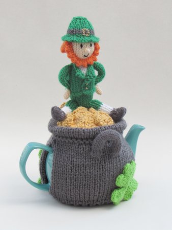 Lucky Leprechaun Tea Cosy Knitting Pattern