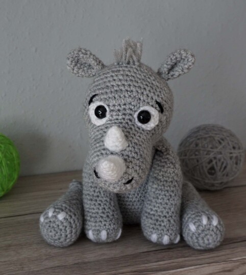 Amigurumi Häkelanleitung Kleines Nashorn Nelli