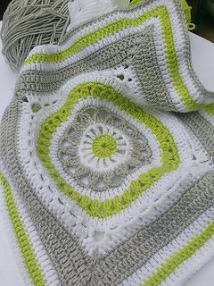 Baby crochet blanket pattern Lily - Image 2