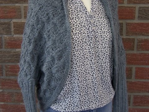 Strickanleitung für Seelenwärmer im Ajourflechtmuster