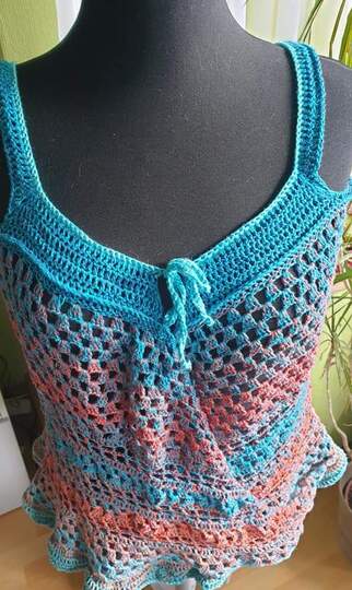 Luftige Umarmung - Das etwas andere Sommertop - Rvo häkeln in allen Damengrößen