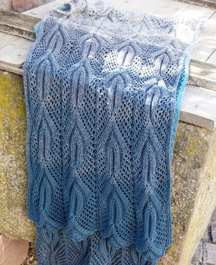 Lace Stola "Panta Rhei", Strickanleitung, Größe individualisierbar