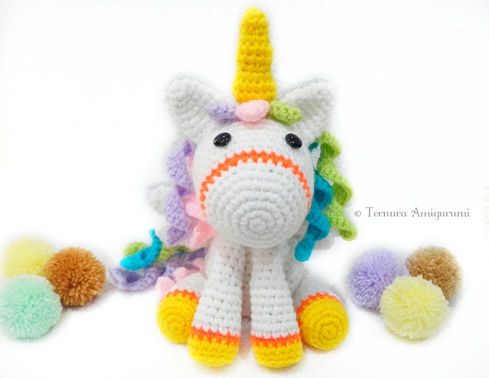 Häkelanleitung kleines Einhorn PDF Deutsch- English- Dutch Ternura Amigurumi