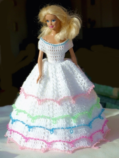 Fantastic princess dress for little fashion dolls
