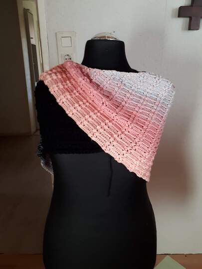 Tuch Ambrosius - Asymmetrisches Tuch häkeln ohne Spitze