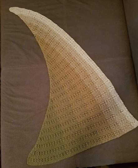 Tuch Ambrosius - Asymmetrisches Tuch häkeln ohne Spitze